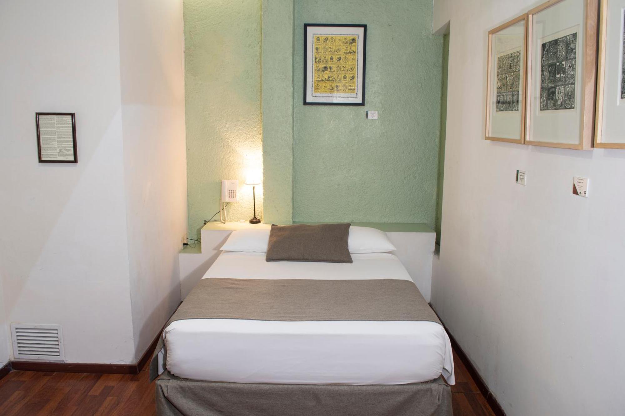 Portico Hotel & Galeria Морелия Номер фото